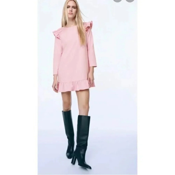 Zara Short Ruffled dress - Picture 2 of 10